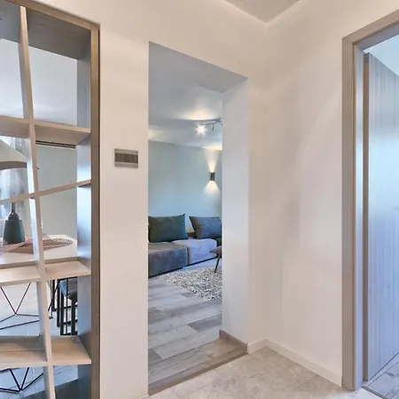 Modern Oasis Apartment Pula Exterior photo