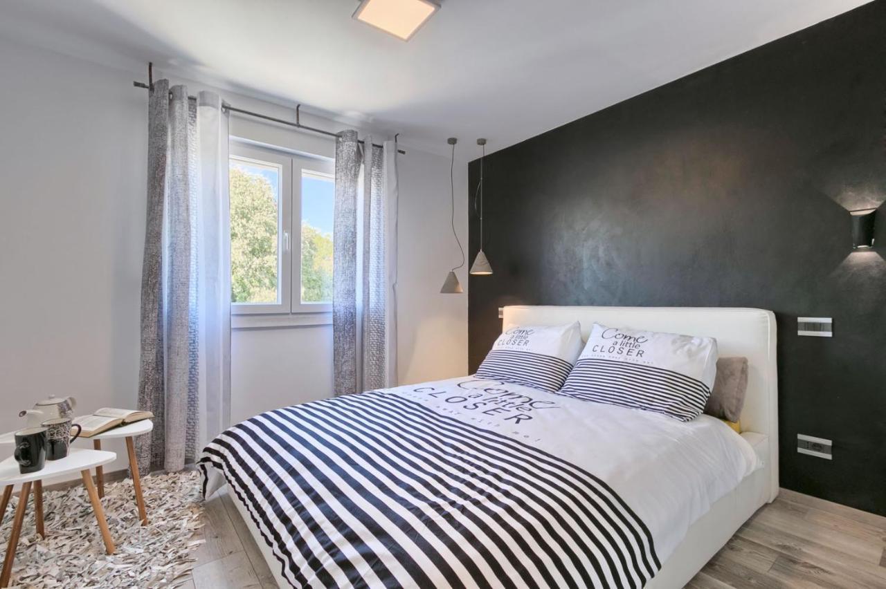 Modern Oasis Apartment Pula